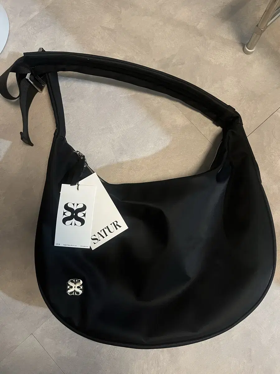 SATUR | 세터 Satur Nuoro 3way Tote Bag Glossy Black #세터